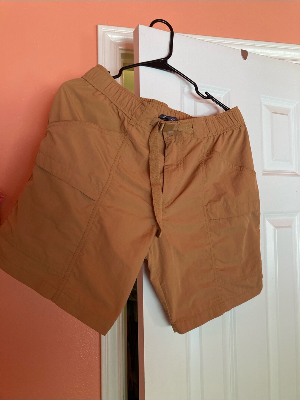 Eddie Bauer Tan Elastic-Waist Cargo Shorts